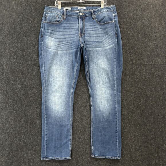 Vigoss Jeans Women's 18 Medium Wash Ace Straight Stretch Denim 5-Pocket Zip Fly - Picture 1 of 13